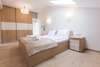 hotel_img